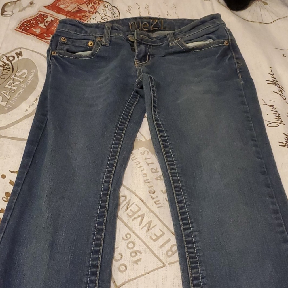 Jeans
